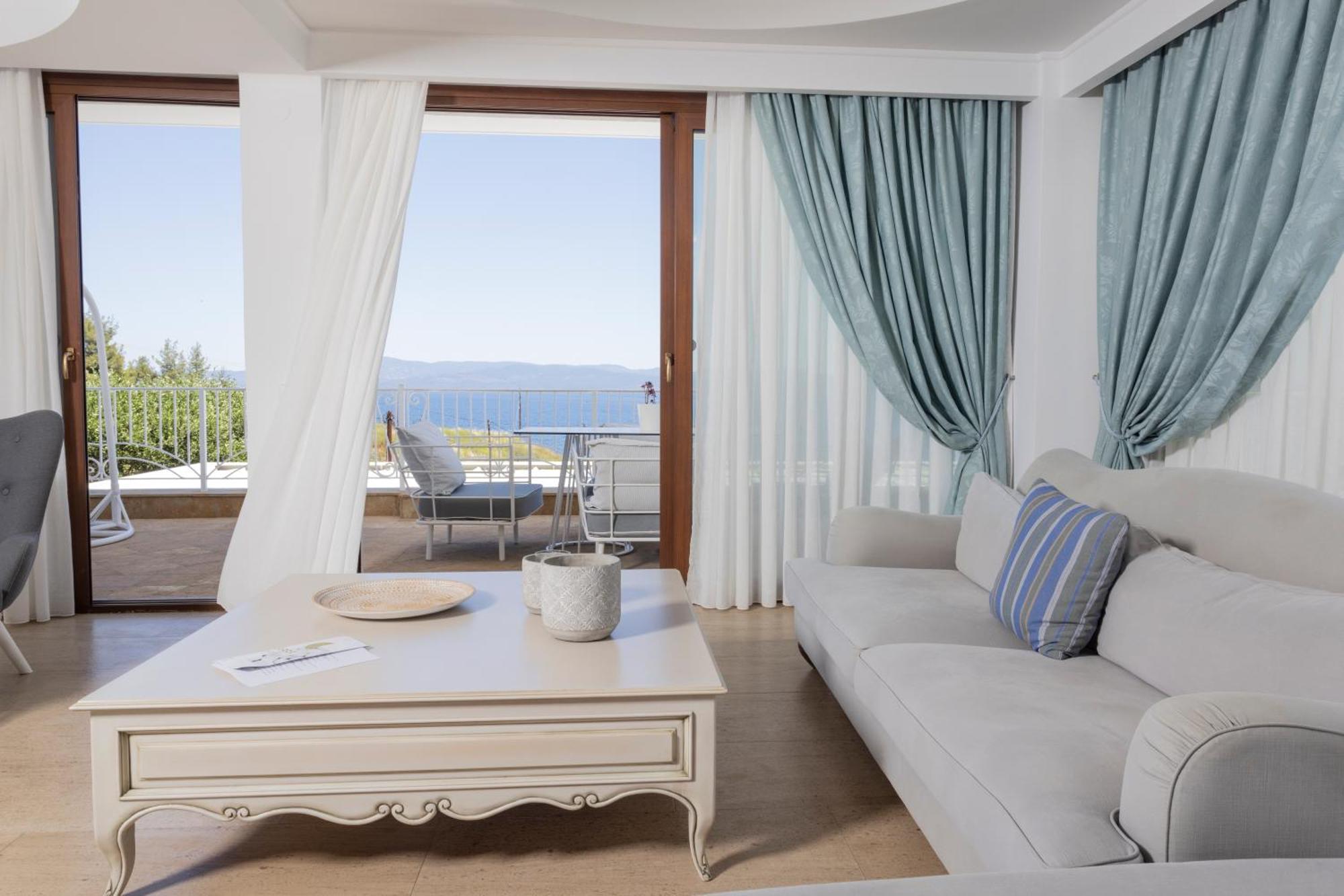 Villa D'Oro - Luxury Villas & Suites Paliouri Kamer foto